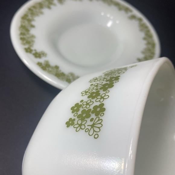 Pyrex Spring Blossom Gravy Boat With Underplate - Picture 10 of 10